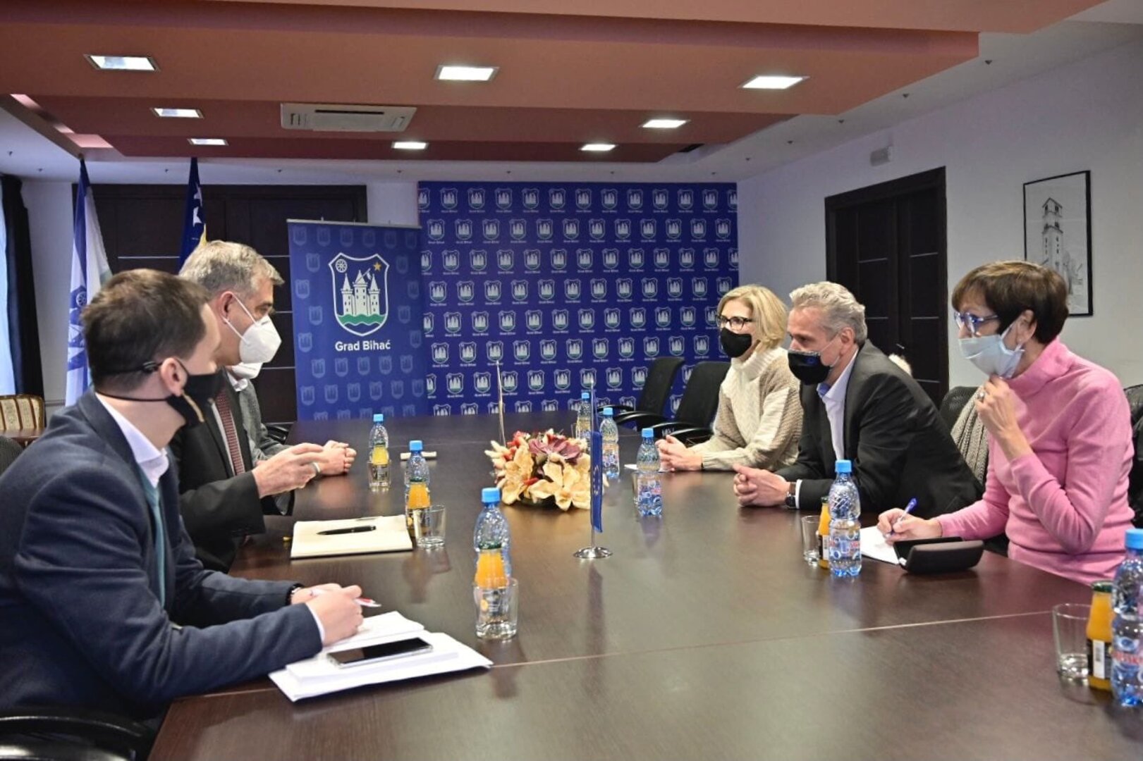 Sattler: Migranti ne mogu biti na jednoj ili dvije tačke u BiH - slika 5